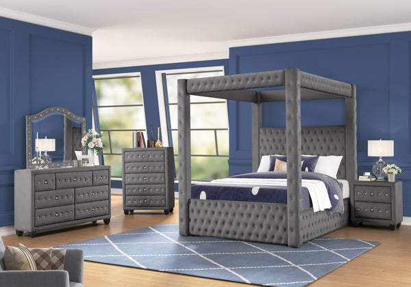 Queen Four-Poster 5 Pc Bedroom Set